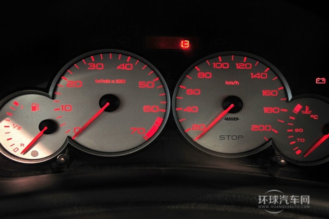 2012款 1.4L 手动运动型