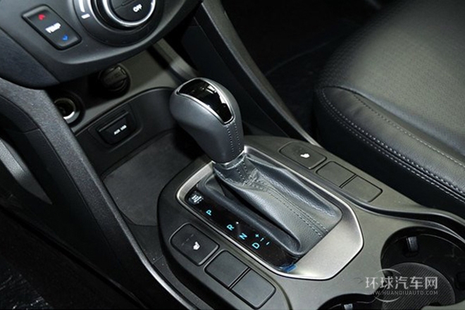 2013款 3.0L 6座舒适版