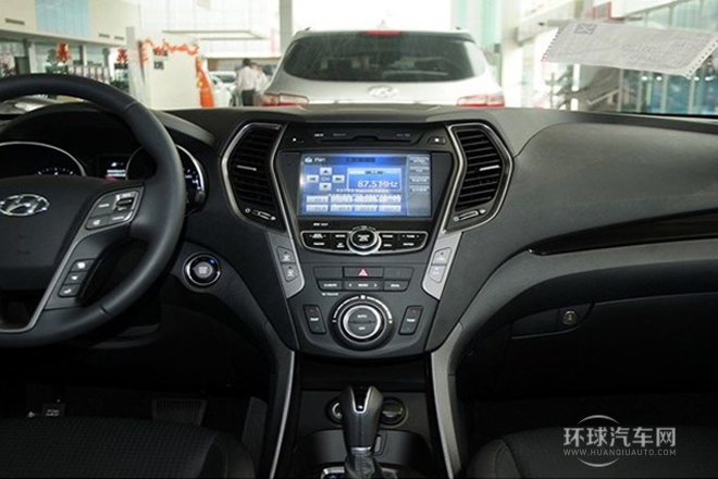 2013款 3.0L 6座舒适版