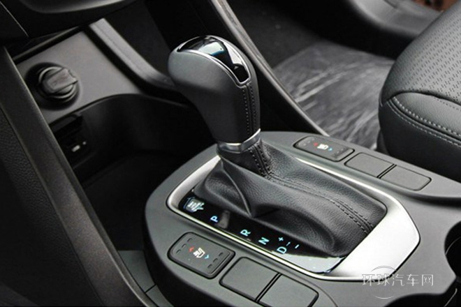 2013款 2.2T 7座豪华版
