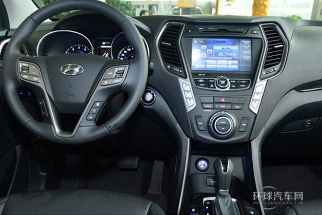 2013款 2.2T 6座豪华版