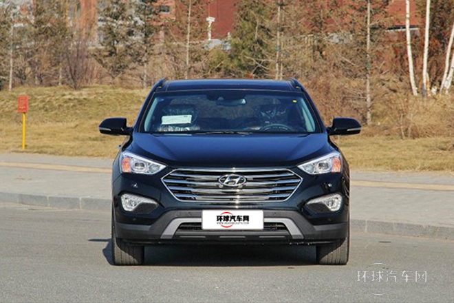 2013款 2.2T 6座豪华版