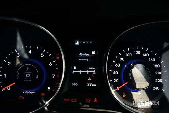 2013款 改款 3.0L 四驱旗舰版 欧V