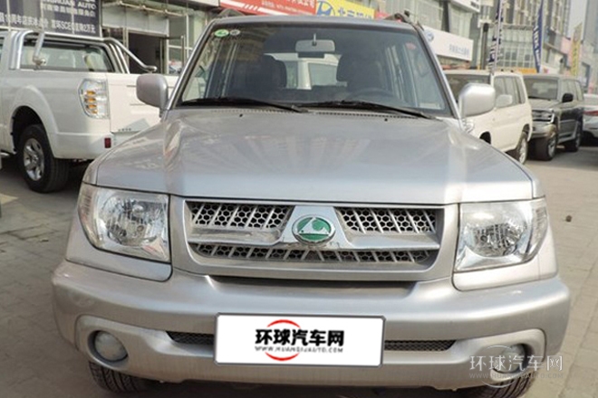 2013款 经典版 2.0L 两驱标准型
