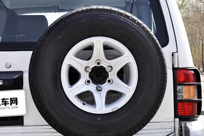 2014款 2.5T 柴油两驱