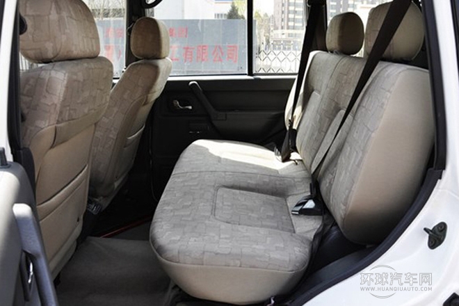 2014款 2.5T 柴油两驱