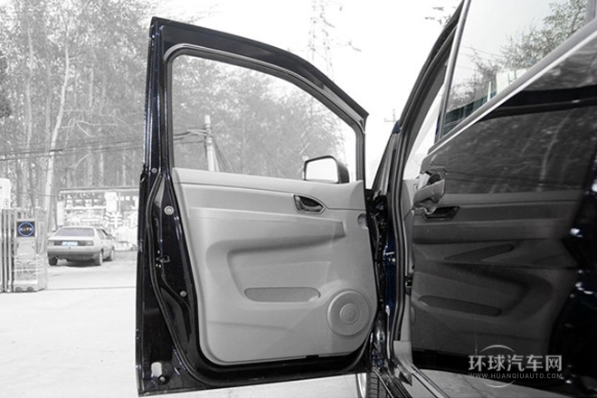 2013款 改款 1.5L 手动豪华型7座 国IV
