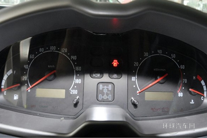 2014款 2.4L 两驱舒适型