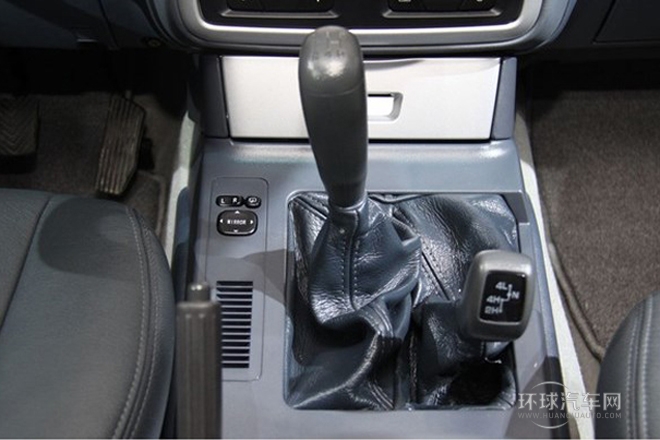2014款 2.4L 四驱舒适型