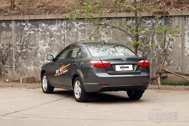 2013款 两厢 1.6L 自动旗舰版