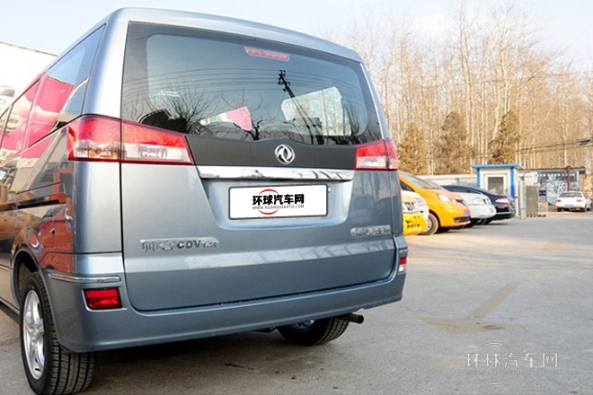 2013款 改款 1.5L 手动豪华型7座 国V
