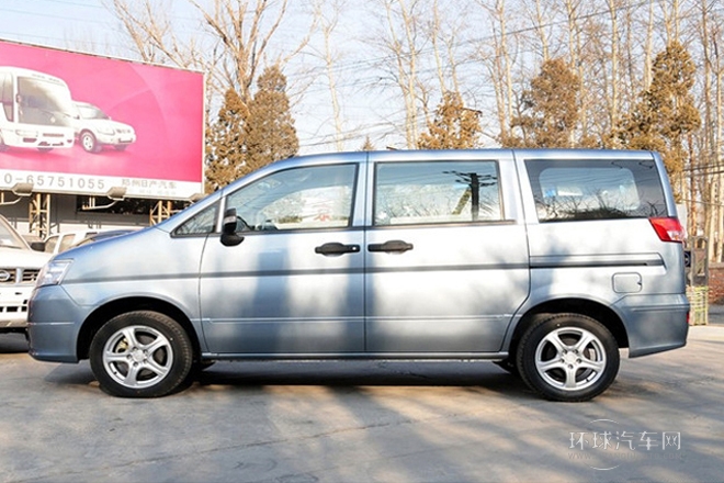 2013款 改款 1.5L 手动豪华型7座 国V