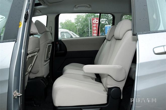 2013款 2.0L 手动舒适型