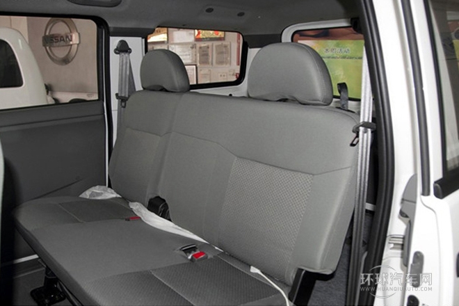 2013款 改款 1.6L 手动商用型5座 国V