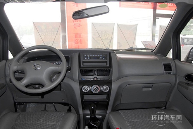 2013款 改款 1.6L 手动商用型5座 国V