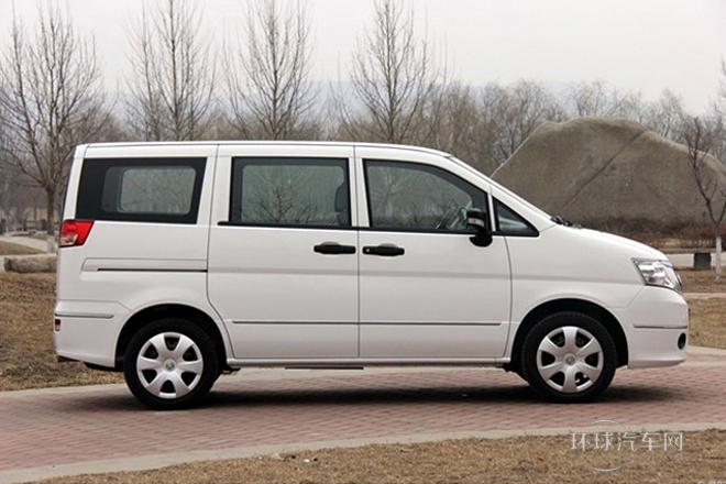 2013款 改款 1.6L 手动商用型5座 国V