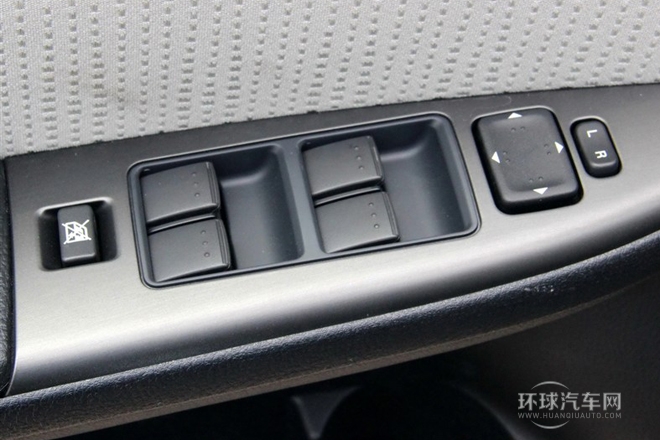 2013款 2.0L 手动型