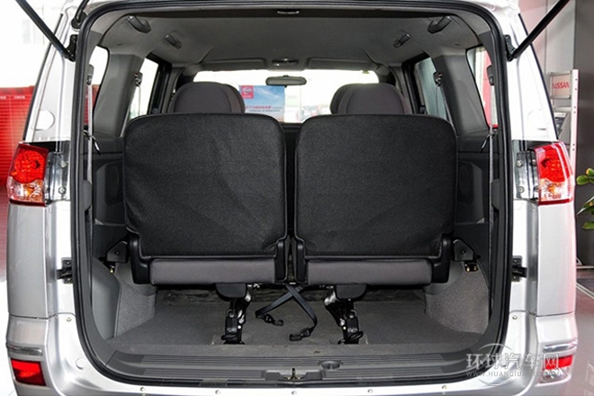 2013款 改款 1.6L 手动豪华型7座 国V