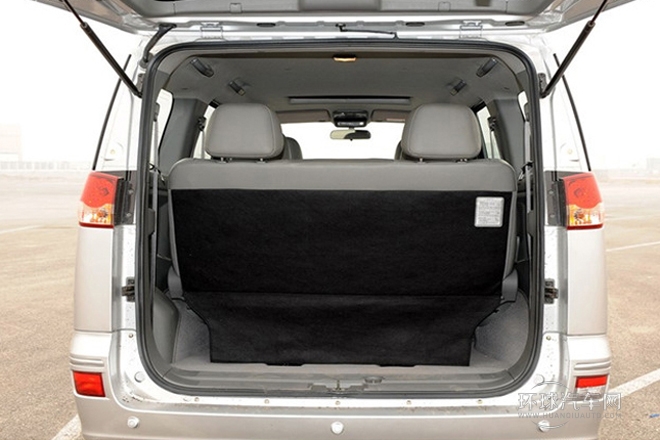 2012款 2.0L 自动旗舰型7座