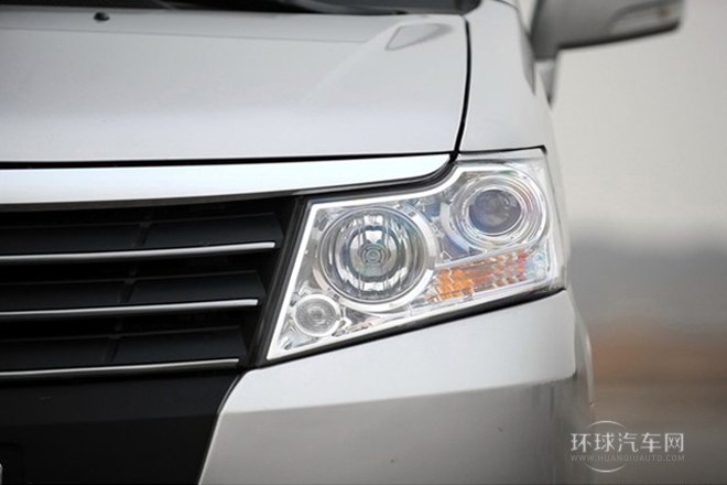 2012款 2.0L 自动旗舰型7座