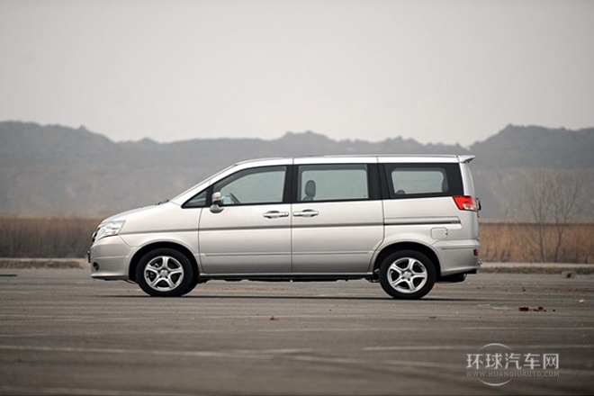 2012款 2.0L 自动旗舰型7座