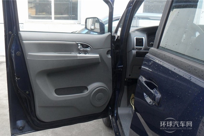 2011款 1.6L 手动舒适型7座