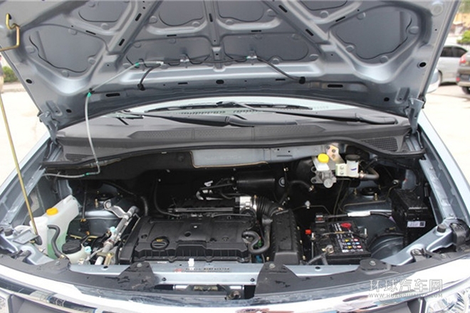 2011款 1.6L 手动豪华型7座
