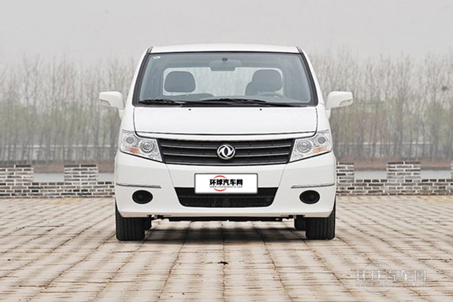 2011款 2.0L 手动舒适型7座