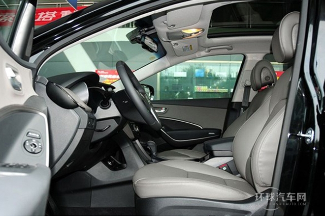 2013款 改款 3.0L 四驱豪华版 欧V