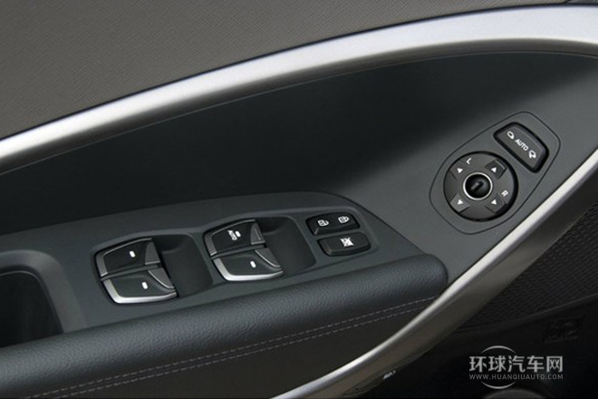 2013款 改款 3.0L 四驱旗舰版 欧IV