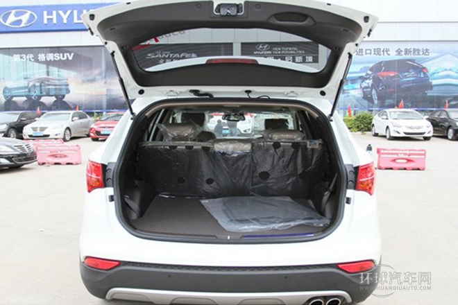2013款 改款 3.0L 四驱尊享版 欧IV