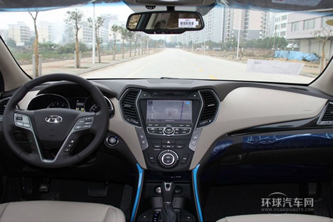 2013款 改款 3.0L 四驱豪华版 欧IV