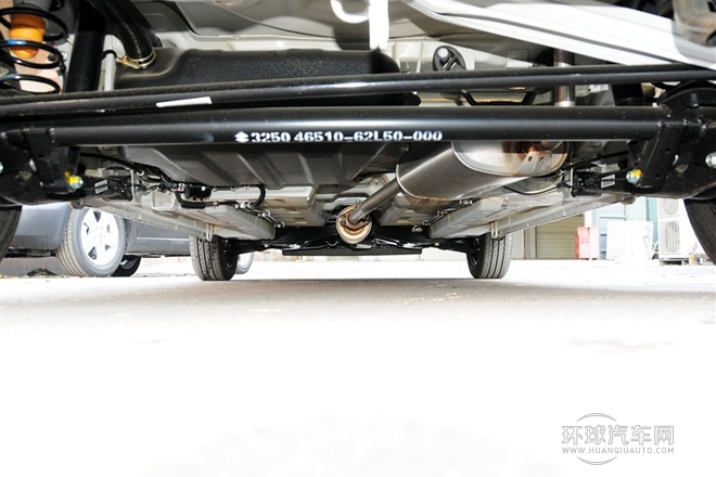 2013款 1.0L 手动实用型