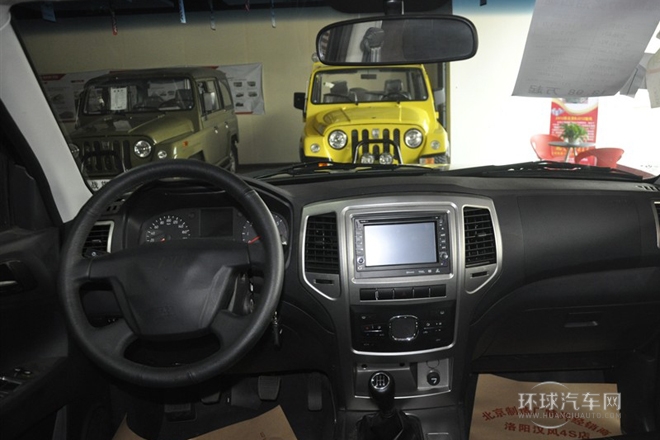 2011款 2.4L 四驱精英豪华版