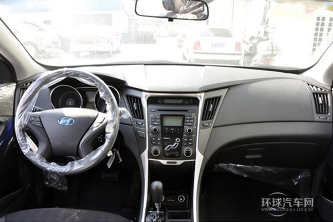 2013款 2.0L 自动至尊版