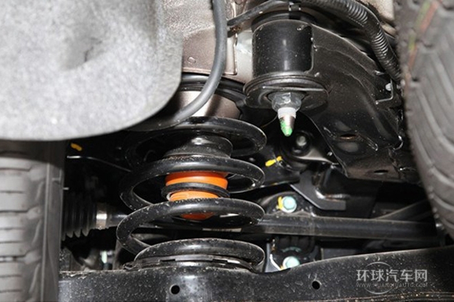2013款 2.2T 四驱尊享版 7座