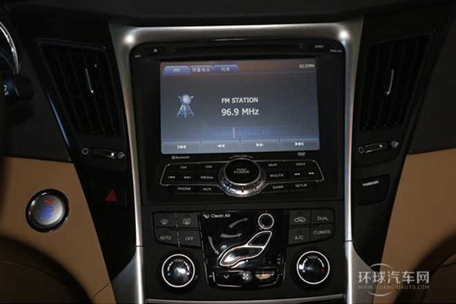 2013款 2.0L 自动顶级版