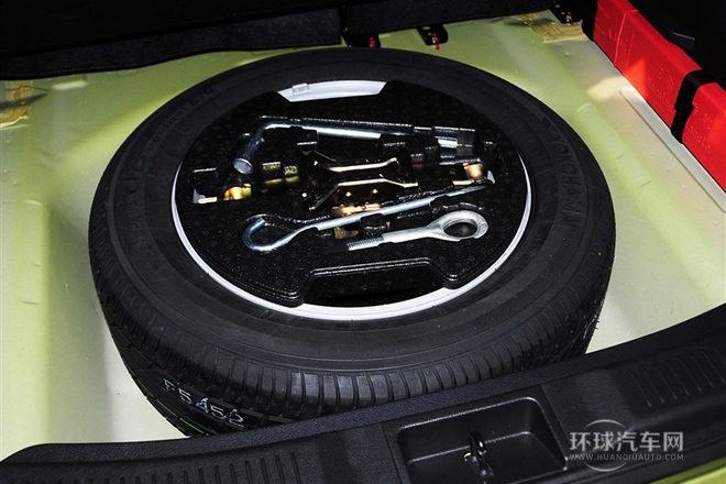 2014款 1.6L CVT两驱进取型