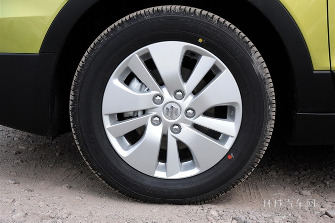 2014款 1.6L CVT两驱进取型