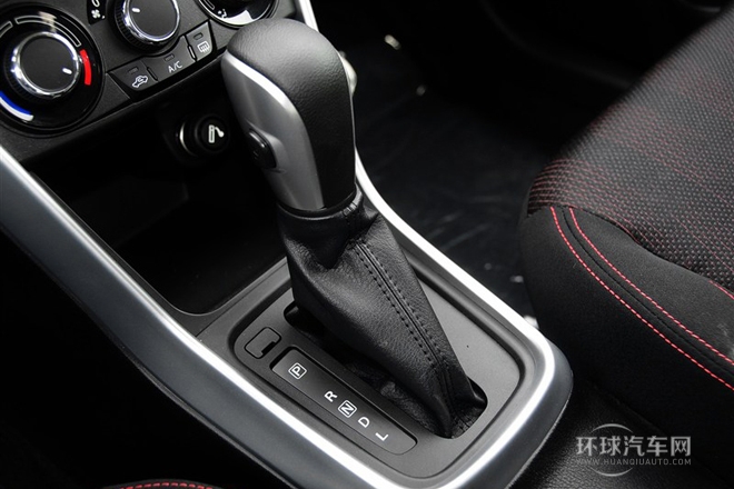 2014款 1.6L CVT两驱进取型