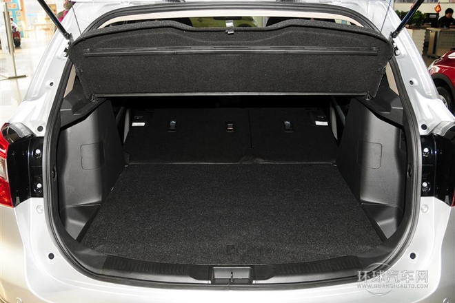 2014款 1.6L 手动两驱进取型