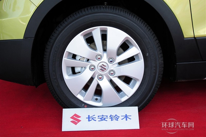 2014款 1.6L 手动两驱精英型