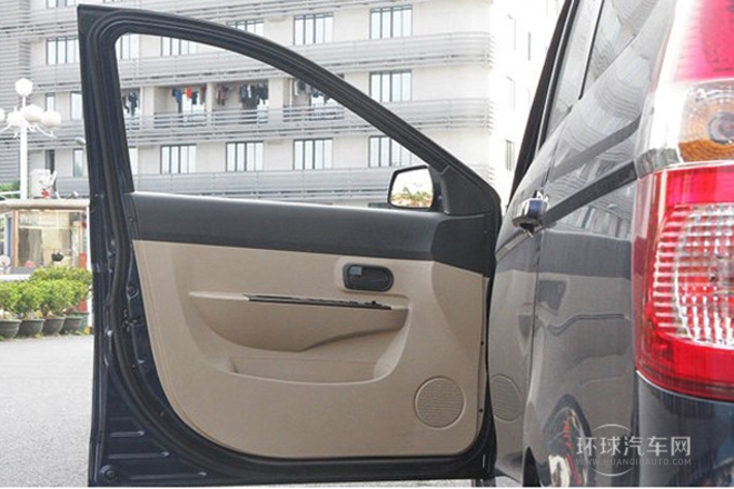 2013款 1.5L豪华型L2B