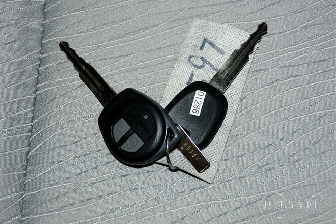 2012款 1.3L 标准型
