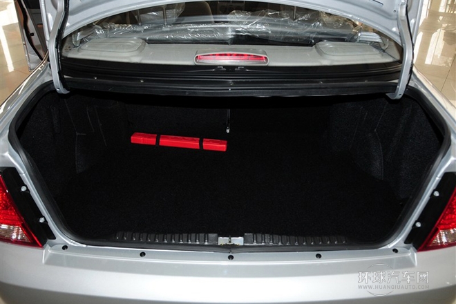 2012款 1.3L 标准型