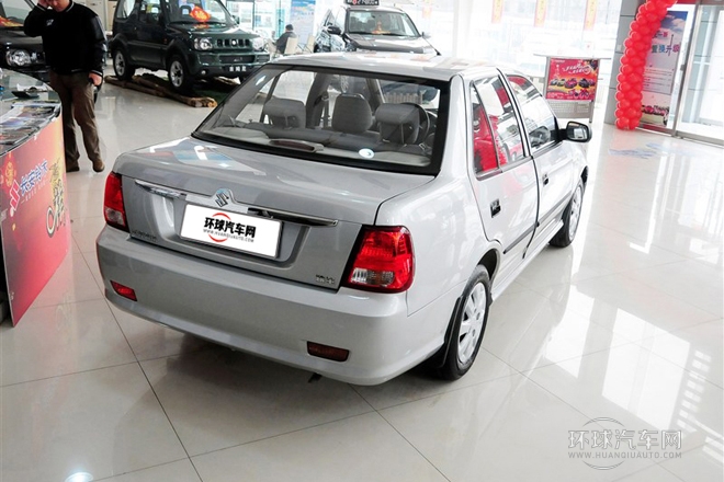 2012款 1.3L 标准型