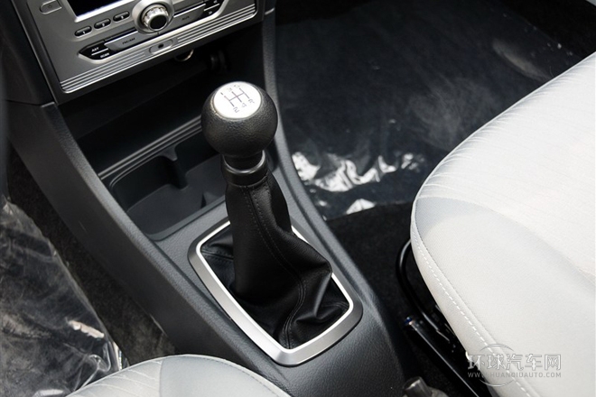 2012款 1.3L 舒适型