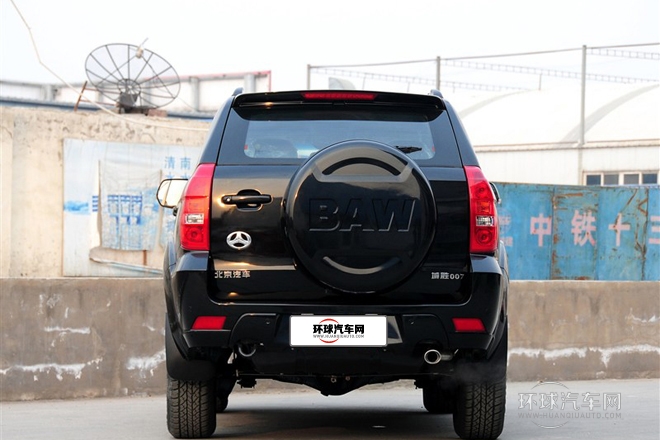 2011款 2.0L 两驱都市豪华版