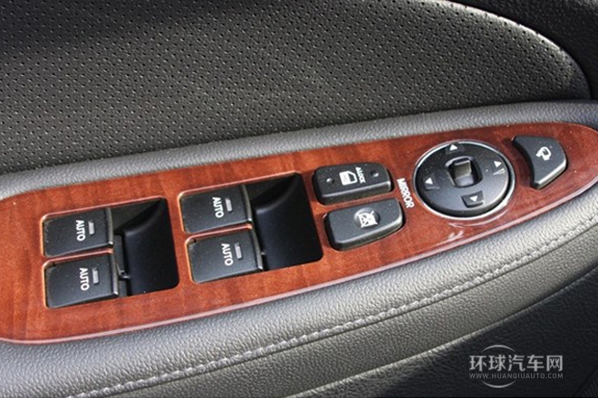 2012款 3.3L GDI旗舰版