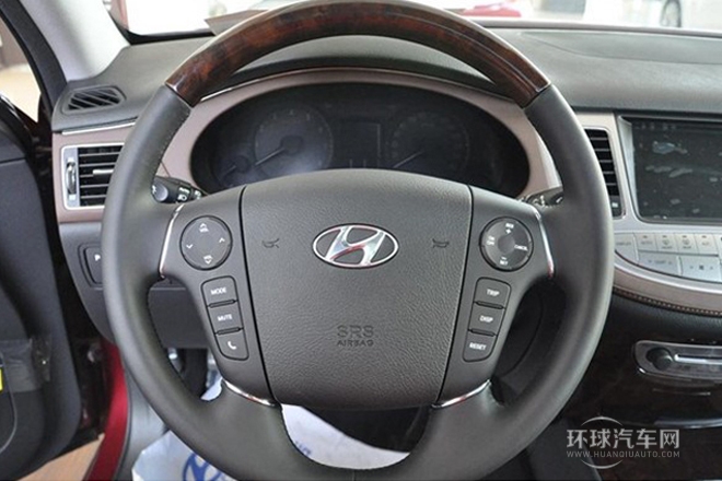 2012款 3.3L GDI尊贵版